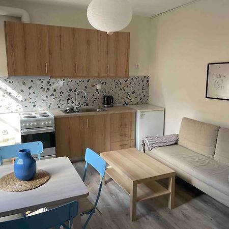 Archontiko Theofilou #2 With Private Parking Space Apartment Thessaloniki Exterior photo