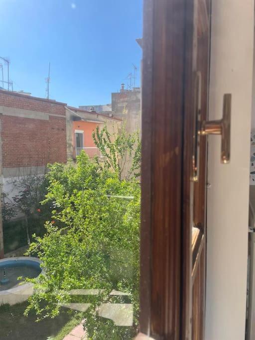 Archontiko Theofilou #2 With Private Parking Space Apartment Thessaloniki Exterior photo